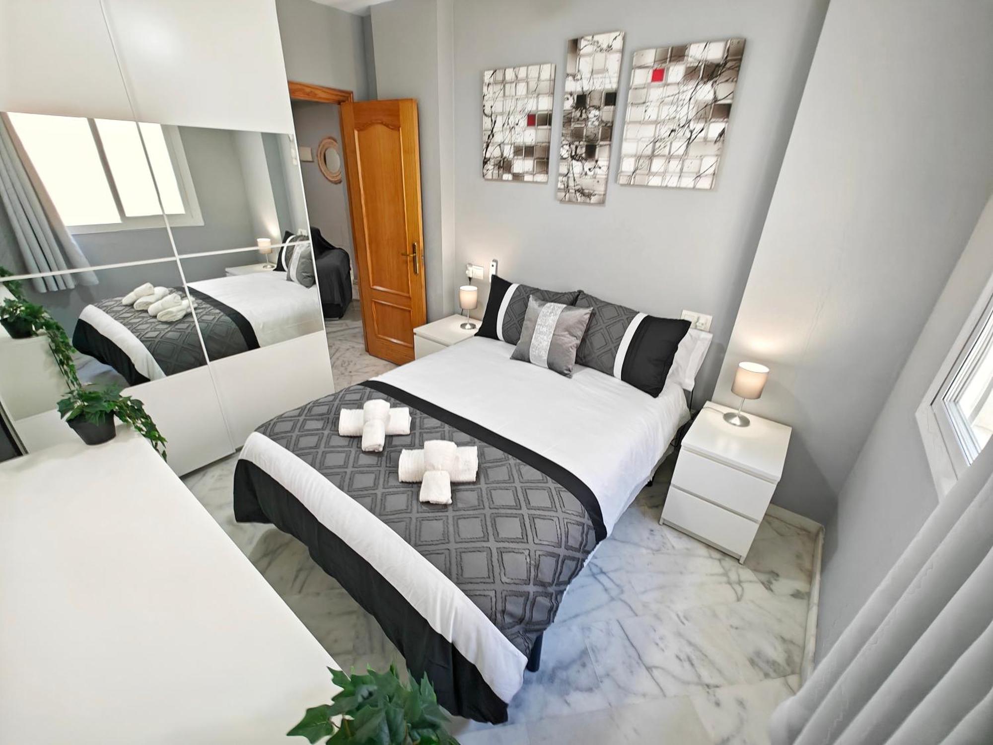 Moderno Piso Centrico 3 Junto Al Mar Appartamento *